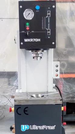 Pressa idraulica ULTRAPRAS WKR70H