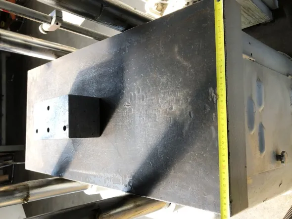 Pressa KOLMAG per stampi 180TON