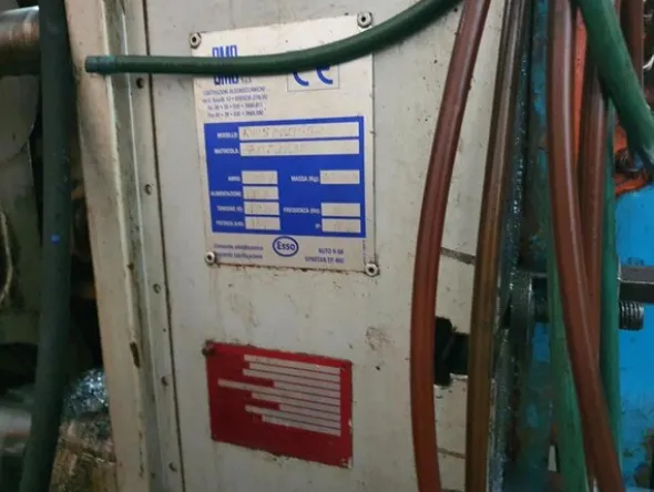 7#6048 Pressa oleodinamica BMB KW50PI
