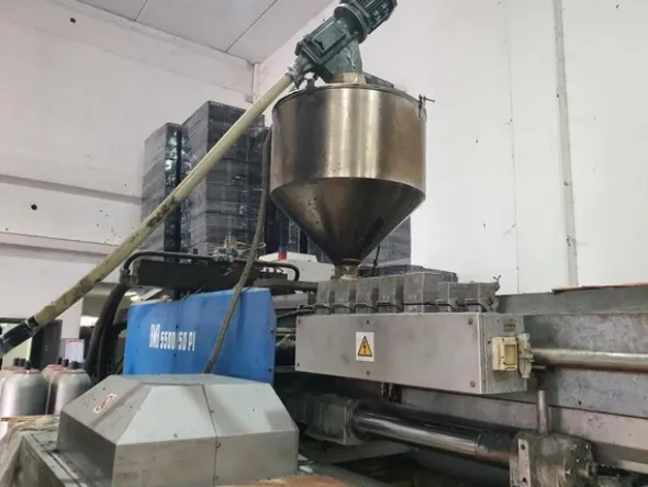 7#6048 Pressa oleodinamica BMB KW50PI