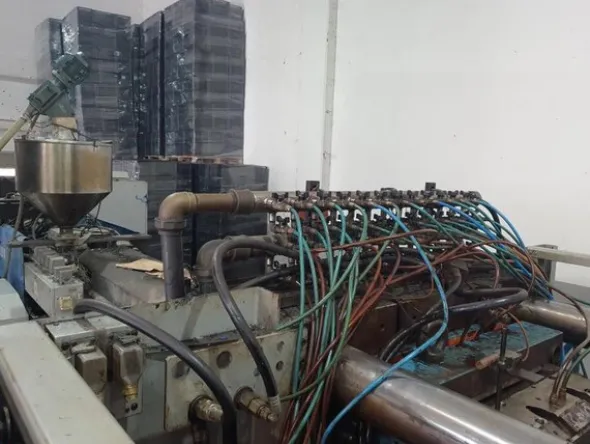 7#6048 Pressa oleodinamica BMB KW50PI