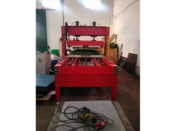 PRESSA PER STAMPAGGIO ELETTRICO