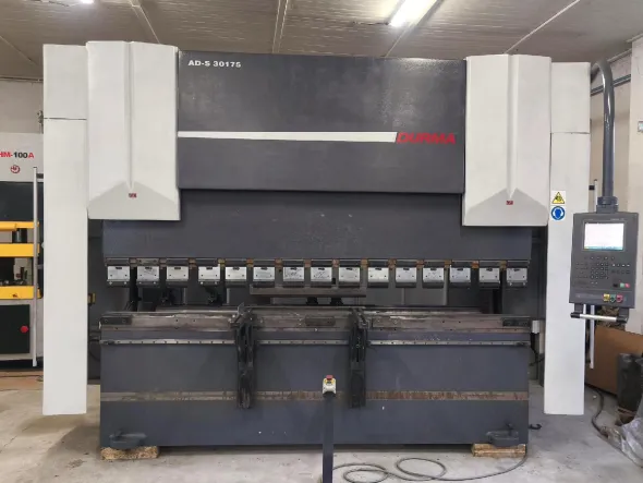 Pressa piegatrice idraulica CNC DURMA AD-S 30175