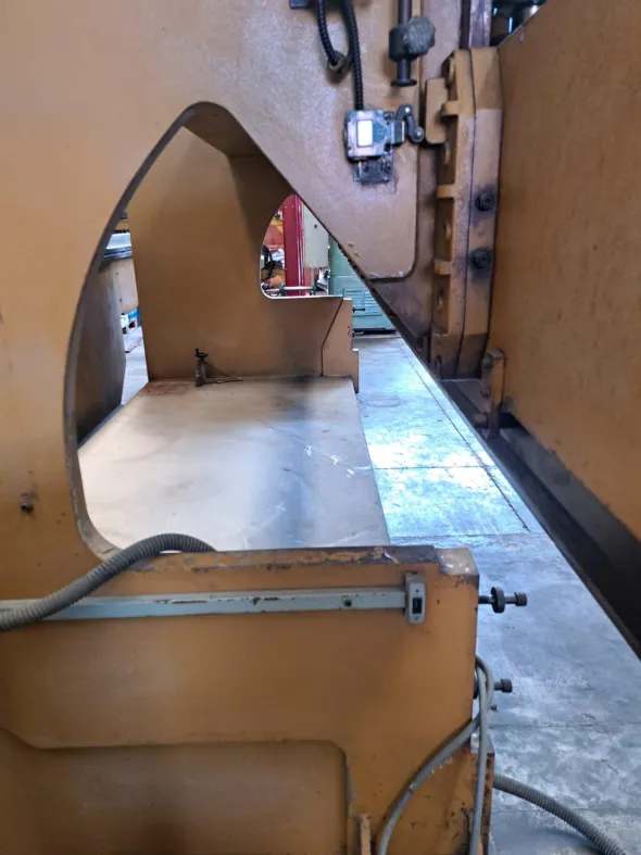PRESSA PIEGATRICE IDRAULICA SOMO 6000x50 Ton USATA