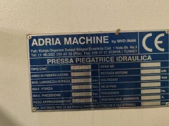 PRESSA PIEGATRICE IDRAULICA