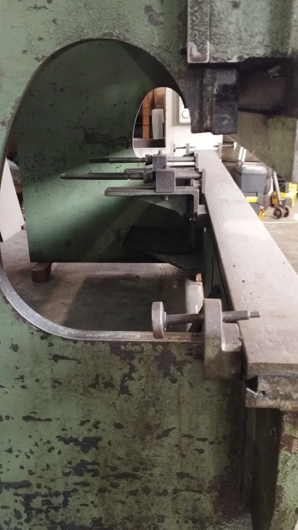Pressa Piegatrice IMAL 3000 X 50 Ton USATA