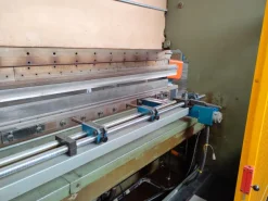 Pressa piegatrice Schiavi RG 204