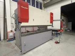 Pressa piegatrice usata BEYELER PR3