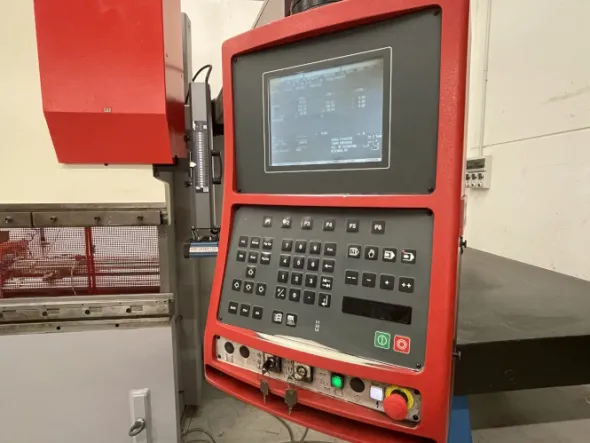 Pressa piegatrice usata BEYELER PR3