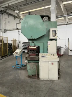 6#8297 Pressa Ross 100 Ton con avanzamento automatico Micromel