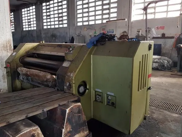 1#3139 Pressa rotativa Bergi e trasportatore aereo