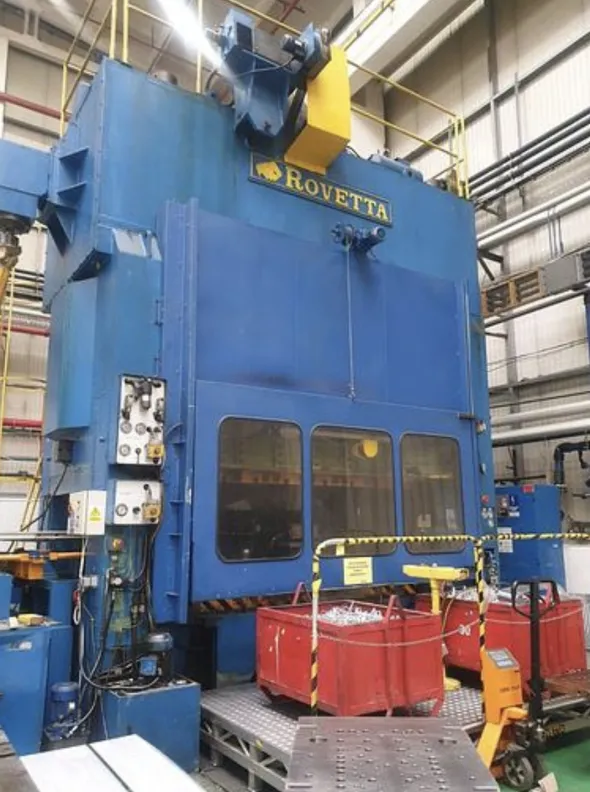 Pressa Rovetta 400 ton