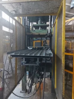21#7923 Pressa STP 490T