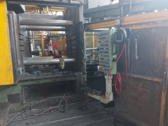 21#7923 Pressa STP 490T
