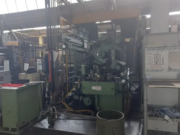 20#7923 Pressa STP 590T
