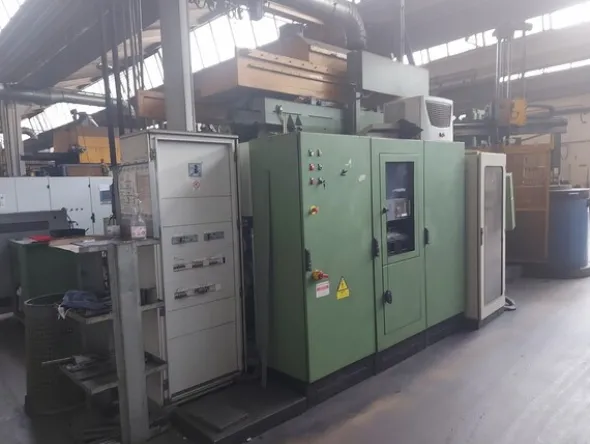 20#7923 Pressa STP 590T