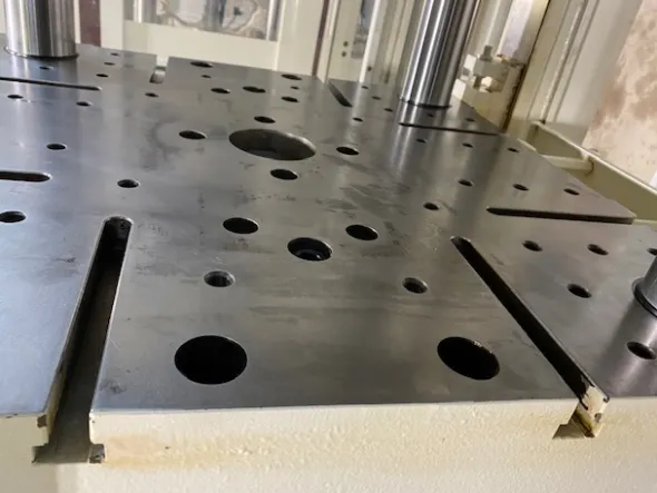 10 presse ad iniezione Negri Bossi 210 Ton, come nuove