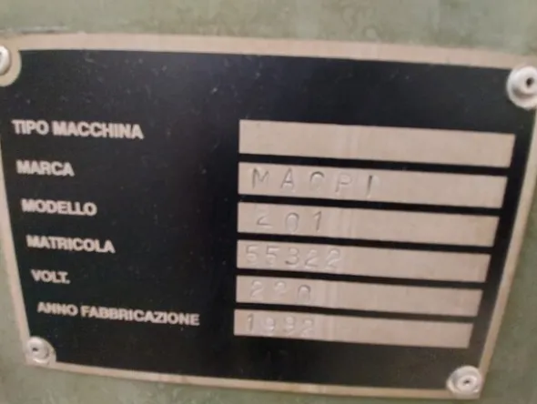 163#6059 Presse da stiro e macchina attaccabottoni Union Special Lewis
