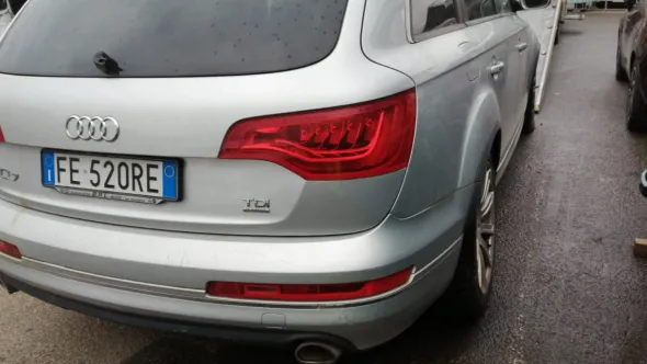 procedura n.100/2024 - Autovettura Audi Q7