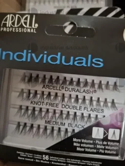 4#9203 Prodotti cosmetica manicure e prodotti solari
