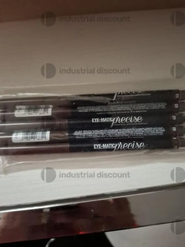 4#9203 Prodotti cosmetica manicure e prodotti solari