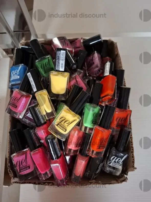 4#9203 Prodotti cosmetica manicure e prodotti solari