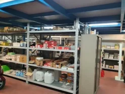 12#6433 Prodotti finiti per serramenti e serrature