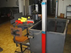 Produzione Tergivetro Plastica con gomma e spugna