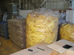 Produzione Tergivetro Plastica con gomma e spugna