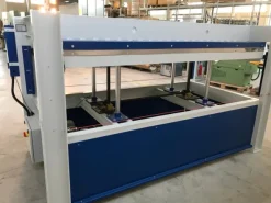 PS782 - 1051 Pressa marca Aerre