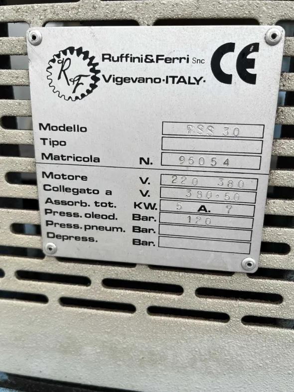 PSS30 Ruffini & Ferri Garbatrice idraulica suolificio