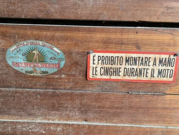 64#6109 Pulitore
