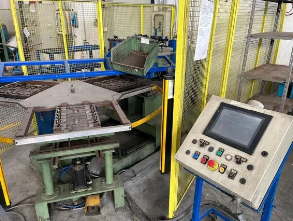 4#8297 Puntatrice automatica CEA-Micromel a 3 stazioni