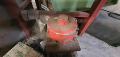 8#5029 Punzonatori con base Teckna