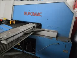 Punzonatrice AUTOMATICA EUROMAC mod. MTX 5
