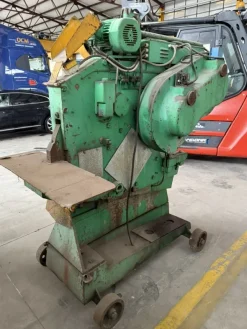 Punzonatrice-cesoia combinata OMERA MULTIMATIC 70S