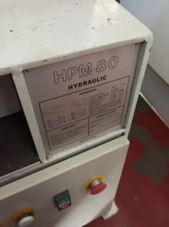 Punzonatrice idraulica ad incavo profondo mod.hpm 80