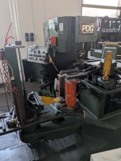Punzonatrice PDG PEA 7-600