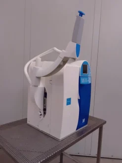 PURIFICATORE D'ACQUA - MILLIPORE (LAB-COMP-77)