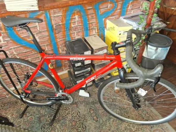 13#10154 Quattro bici da corsa