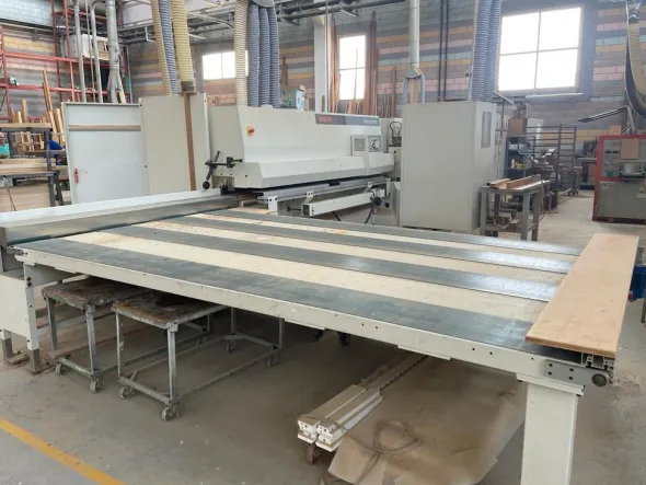 R37-04-1643Centro di lavoro SCM Windor 60