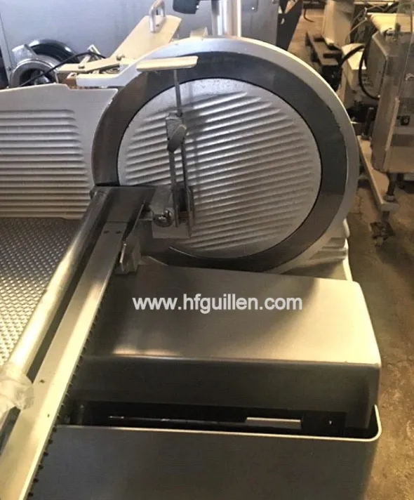 REF-2049 AFFETTATRICE AUTOMATICA BIZERBA A404FB