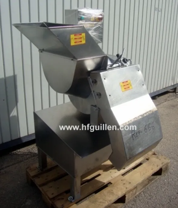 REF-666 TAGLIERINA CUBETTATRICE BERTUZZI CALIFORNIA