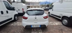 8#9332 Renault Clio