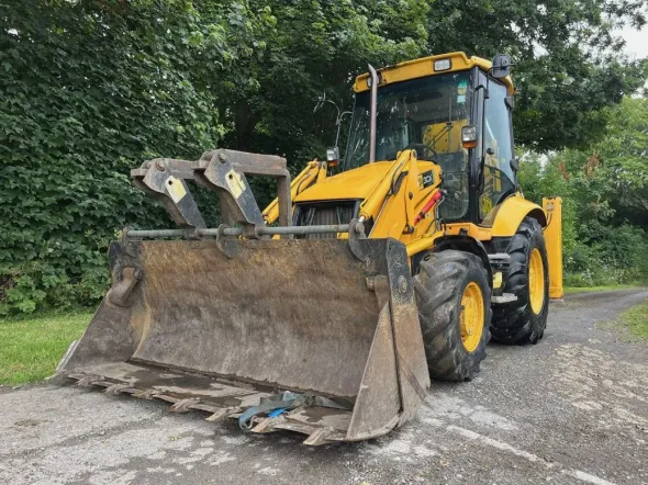 2006 Retroescavatore JCB 3CX