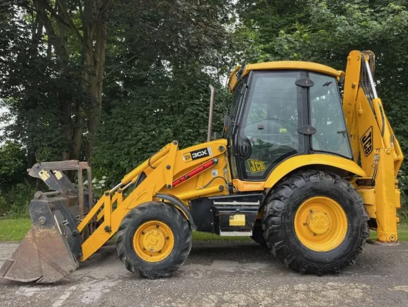 2006 Retroescavatore JCB 3CX