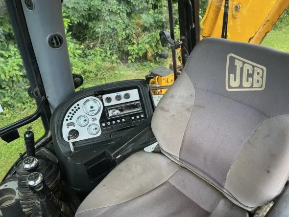 2006 Retroescavatore JCB 3CX