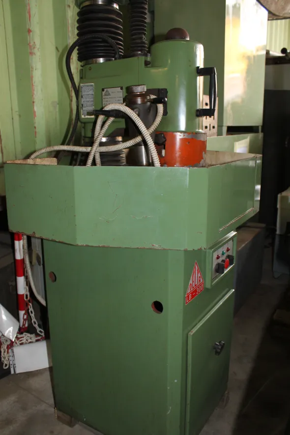 RETTIFICA PIANA LAPIDELLO DELTA mod: LB300