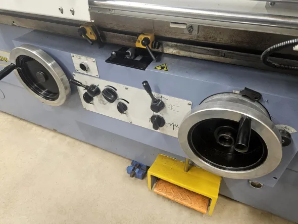 Rettificatrice universale BERNARDO URS 1000 N