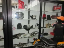 1#4144 Ricambi e accessori moto